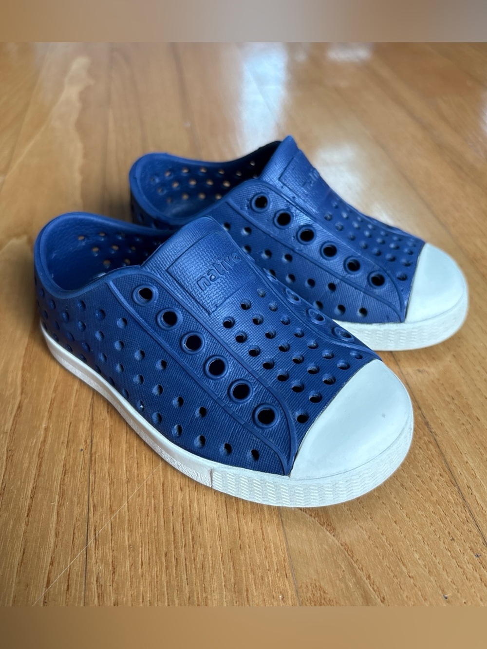 Native Jefferson Navy Blue White Kids Slip On Water Shoes Sneakers Toddler C6